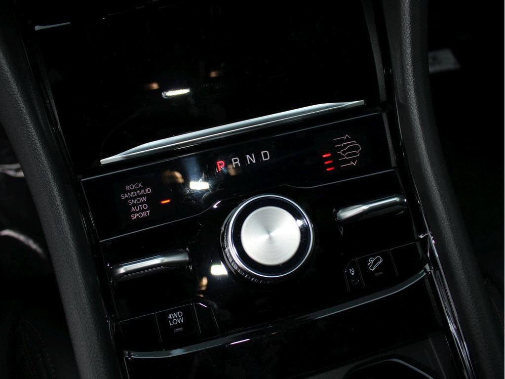 New 2025 Jeep Grand Cherokee Summit image 20