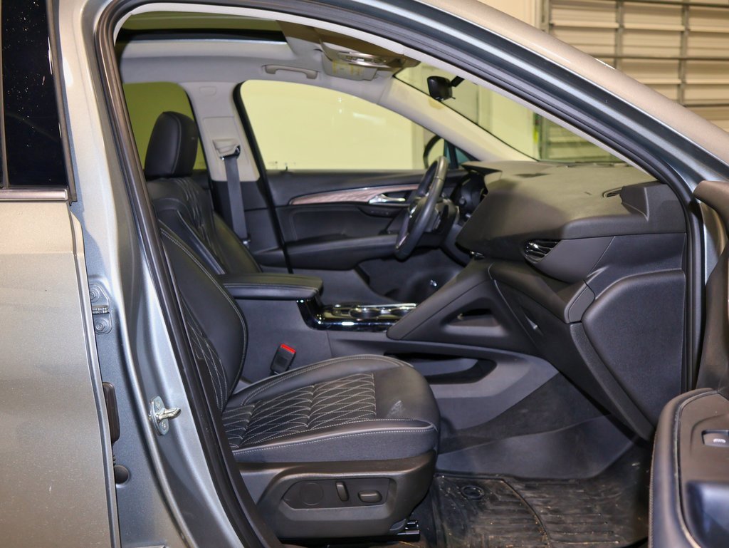 Certified 2023 Buick Envision Avenir image 30