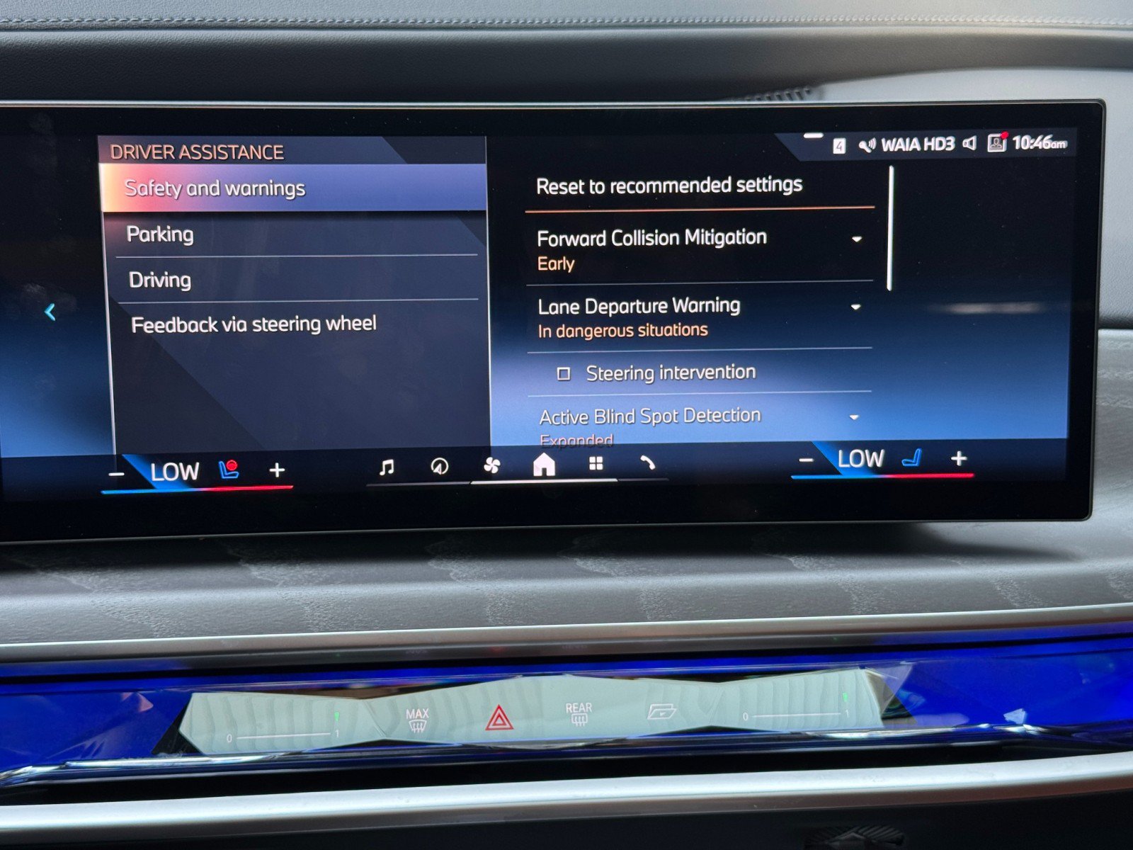 Used 2025 BMW i7 xDrive60 w/ Executive Package AWD/4WD image 31