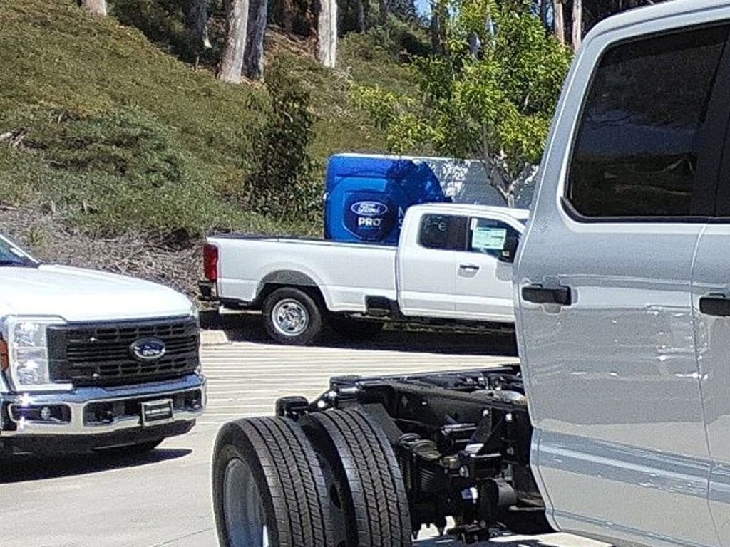 New 2026 Ford F550 2WD Crew Cab image 23