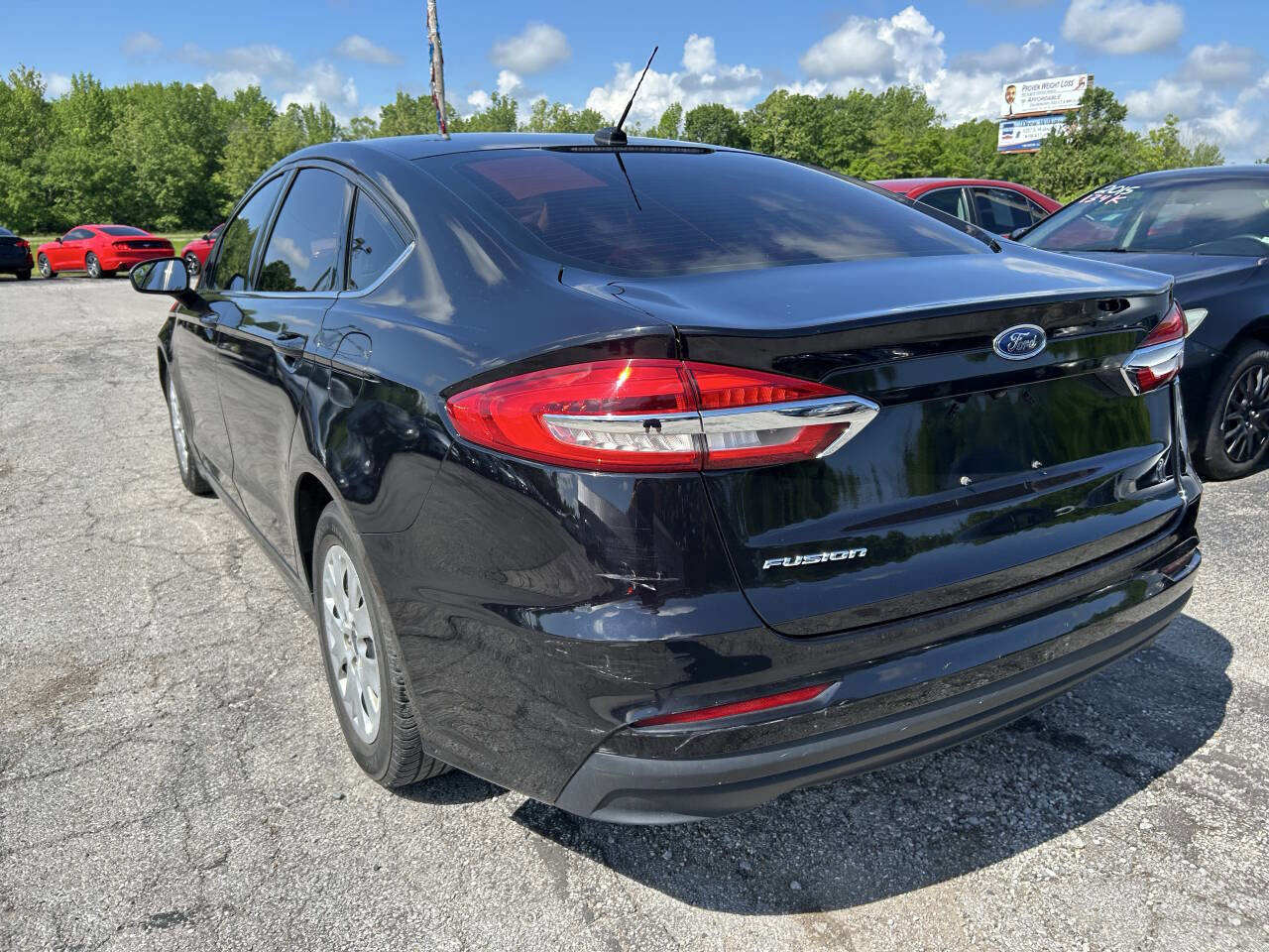 Used 2019 Ford Fusion S image 4