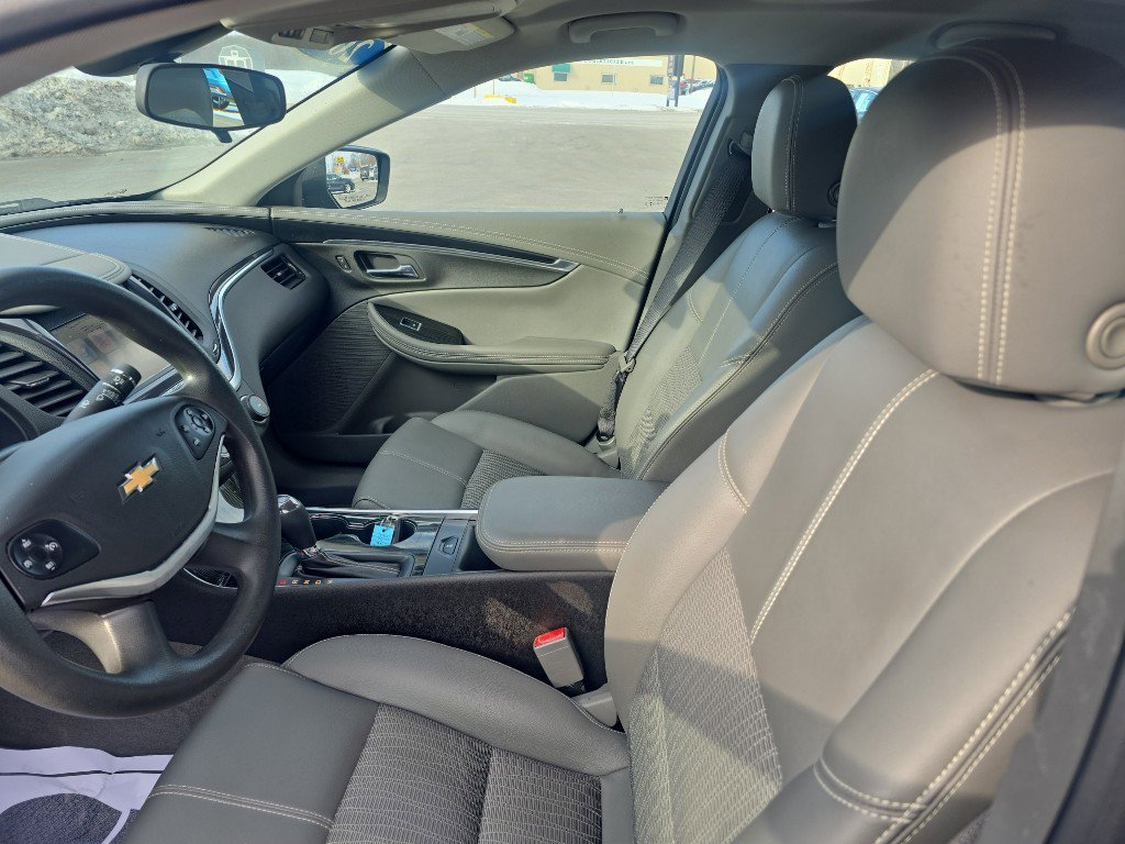 Used 2018 Chevrolet Impala LS image 11