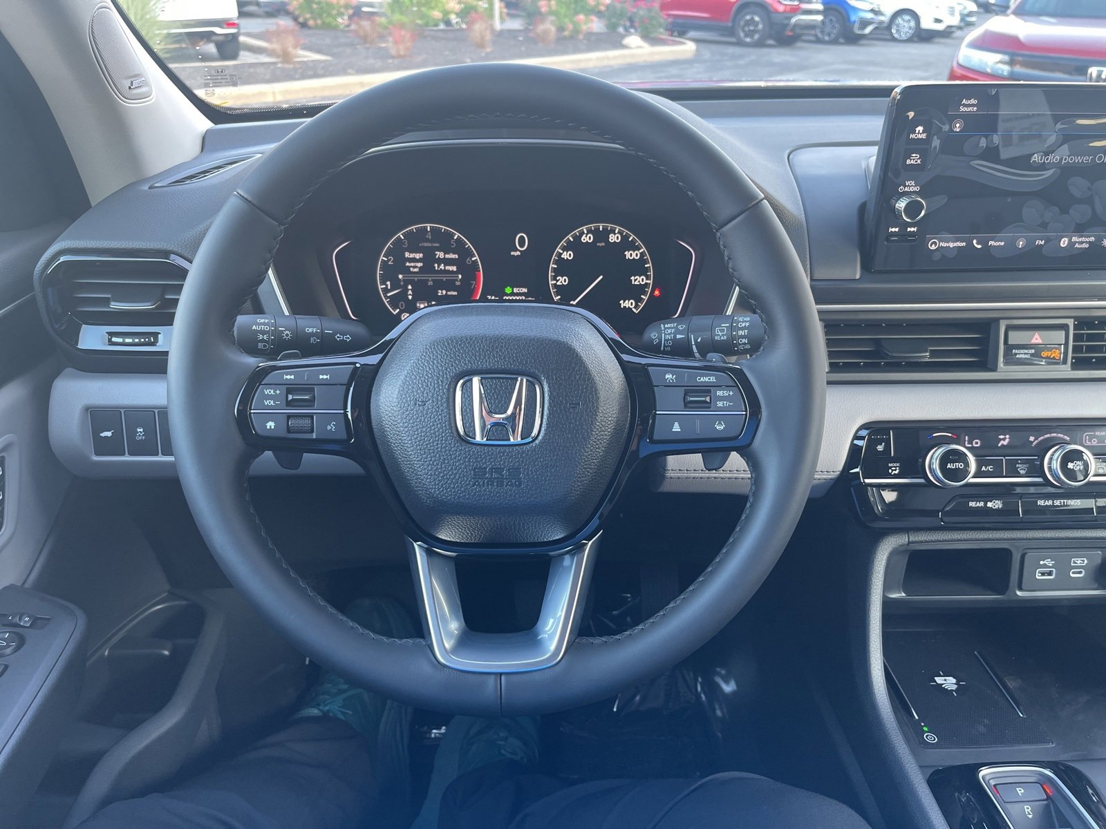 New 2025 Honda Pilot Touring image 28