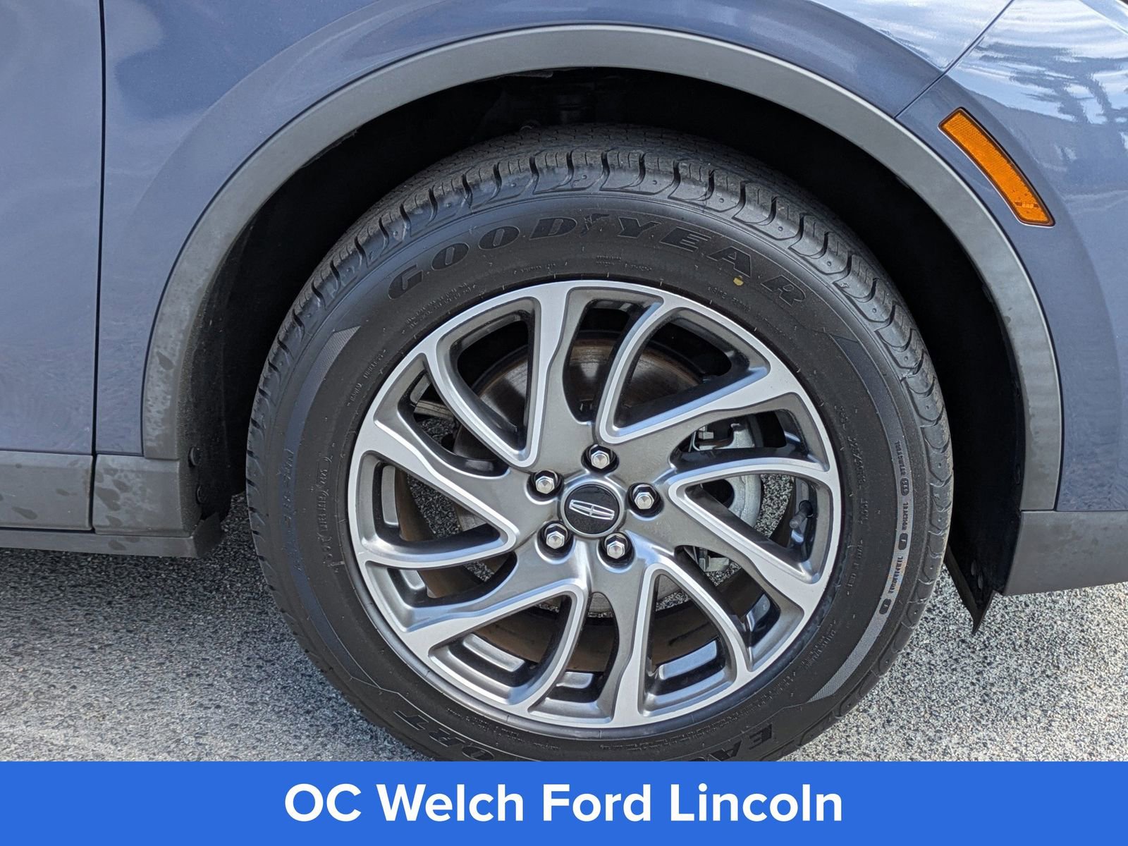 Certified 2022 Lincoln Corsair FWD w/ Equipment Group 101A image 8