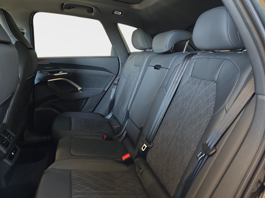 New 2026 Audi SQ5 Premium Plus AWD/4WD image 12