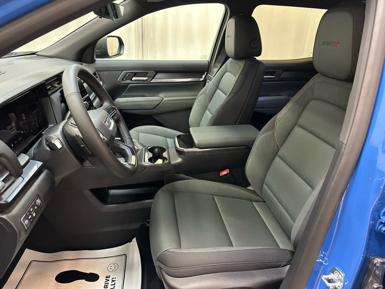 New 2026 GMC Terrain AT4 image 12