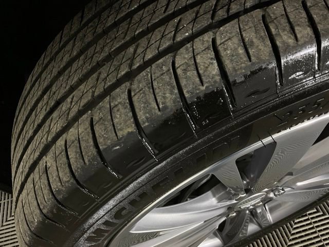 Used 2025 Cadillac XT5 Premium Luxury w/ Technology Package image 36