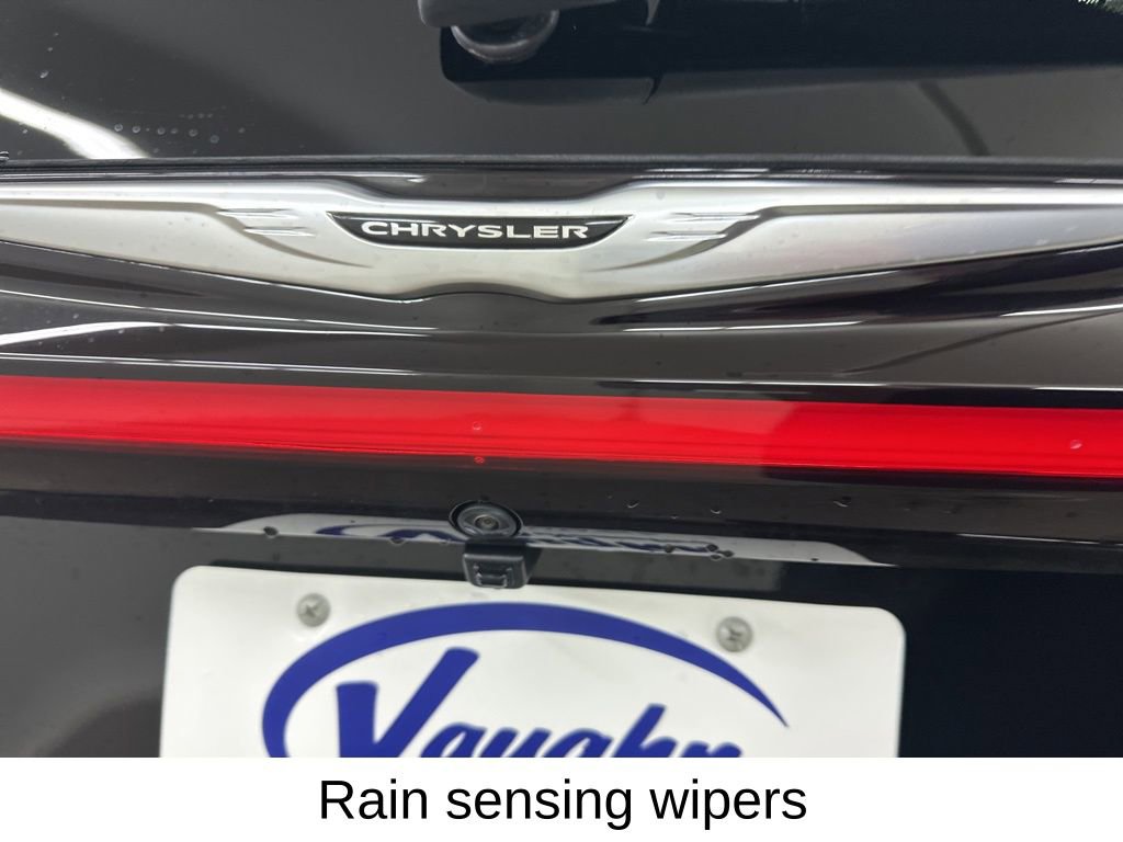 New 2026 Chrysler Pacifica Pinnacle image 14