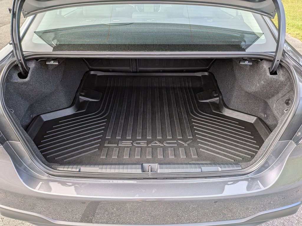 Used 2025 Subaru Legacy Limited w/ Popular Package #3 image 31