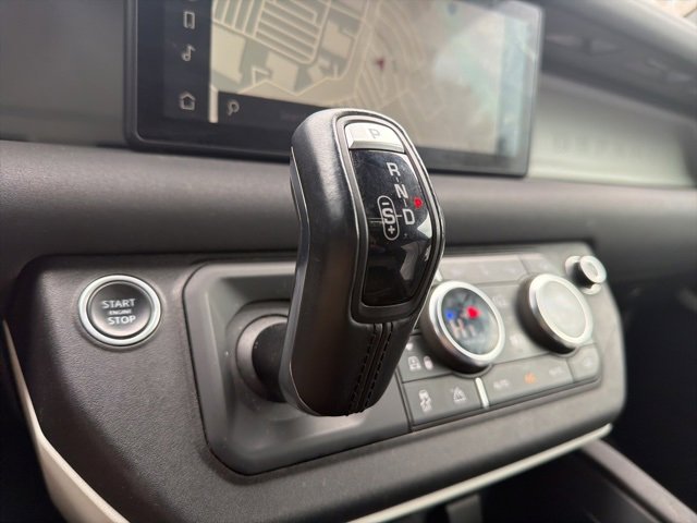 Used 2023 Land Rover Defender 110 S image 19