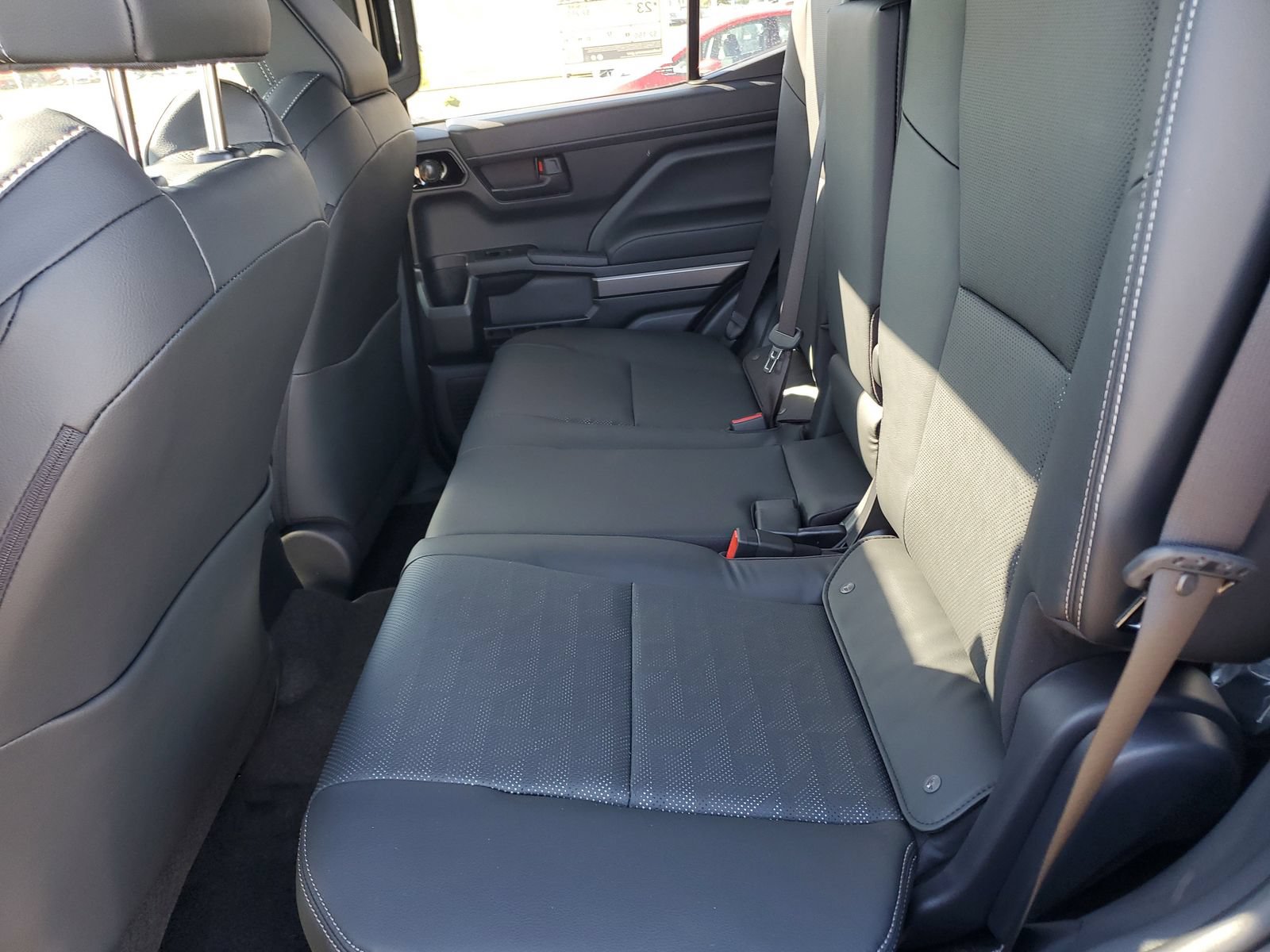 New 2026 Toyota 4Runner TRD Off-Road Premium AWD/4WD image 12