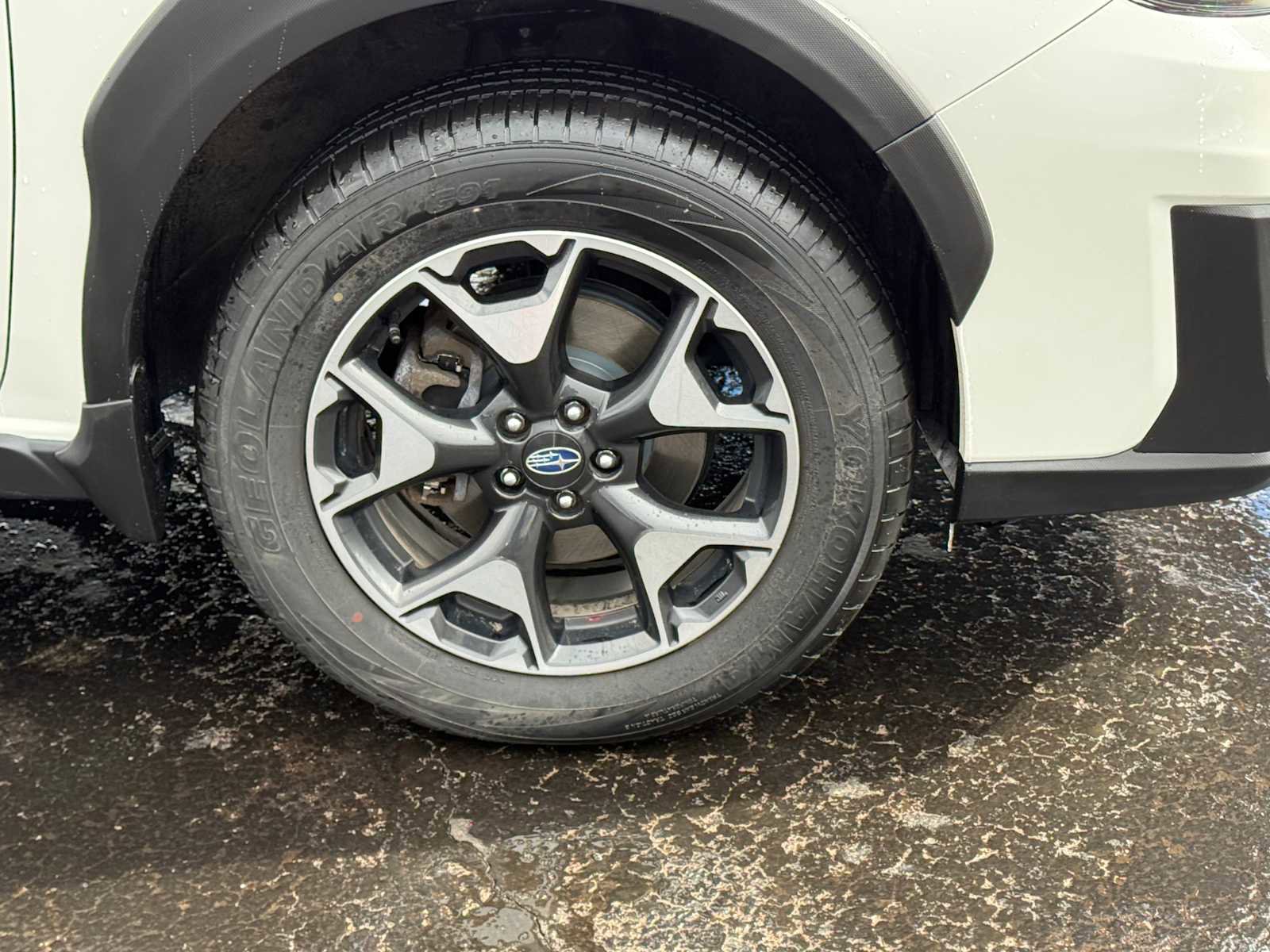 Used 2019 Subaru Crosstrek 2.0i Premium w/ Eyesight System image 7