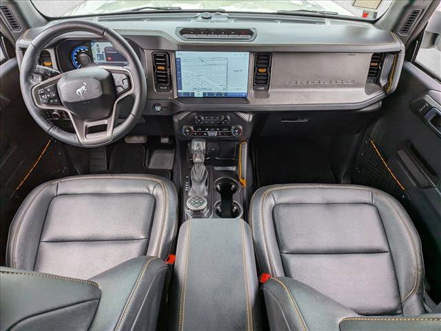 Used 2024 Ford Bronco Badlands image 14