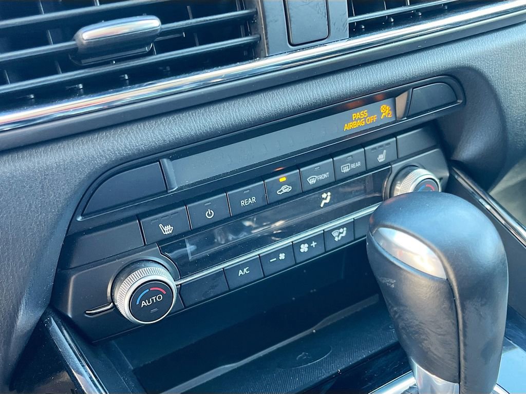 Used 2023 MAZDA CX-9 Touring image 16