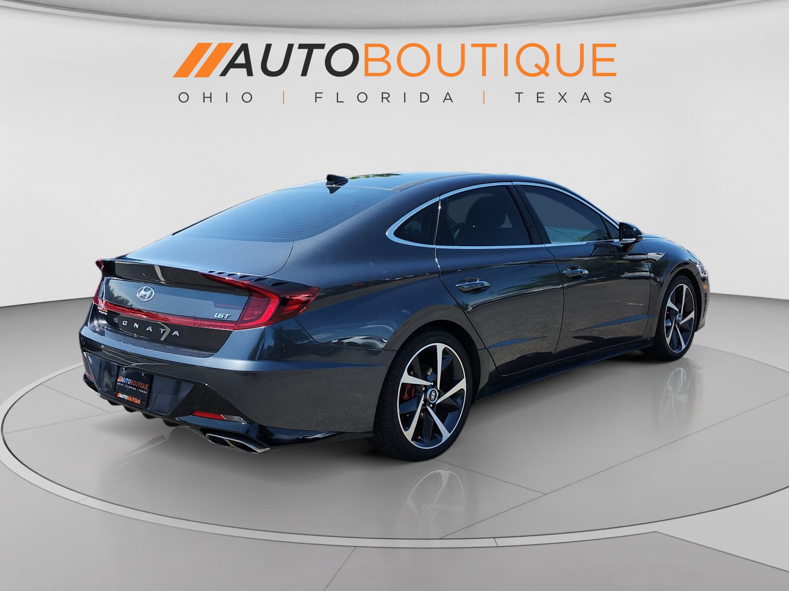 Used 2022 Hyundai Sonata SEL Plus w/ Preferred Accessory Package FWD image 5