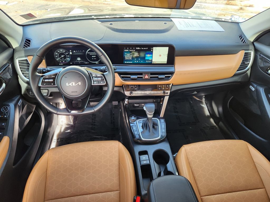 Used 2024 Kia Seltos SX image 12