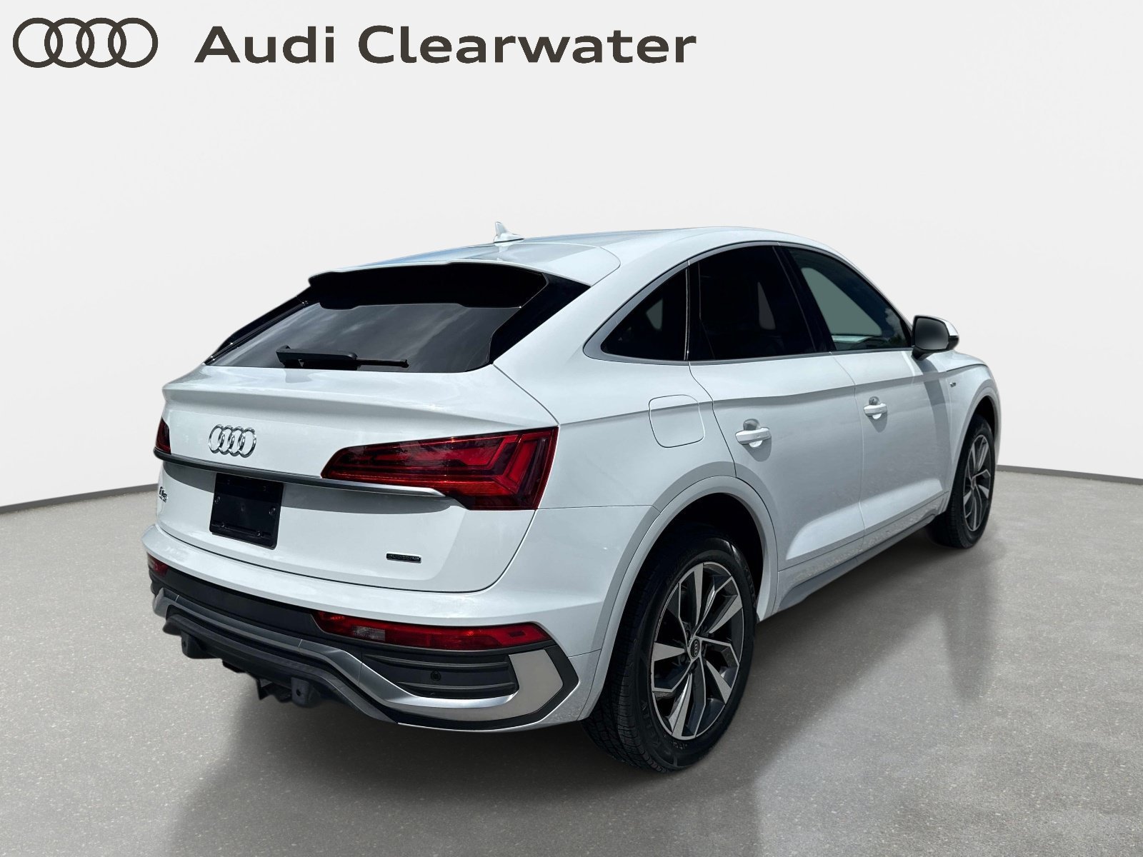 Certified 2023 Audi Q5 2.0T Premium Plus w/ Premium Plus Package AWD/4WD image 4