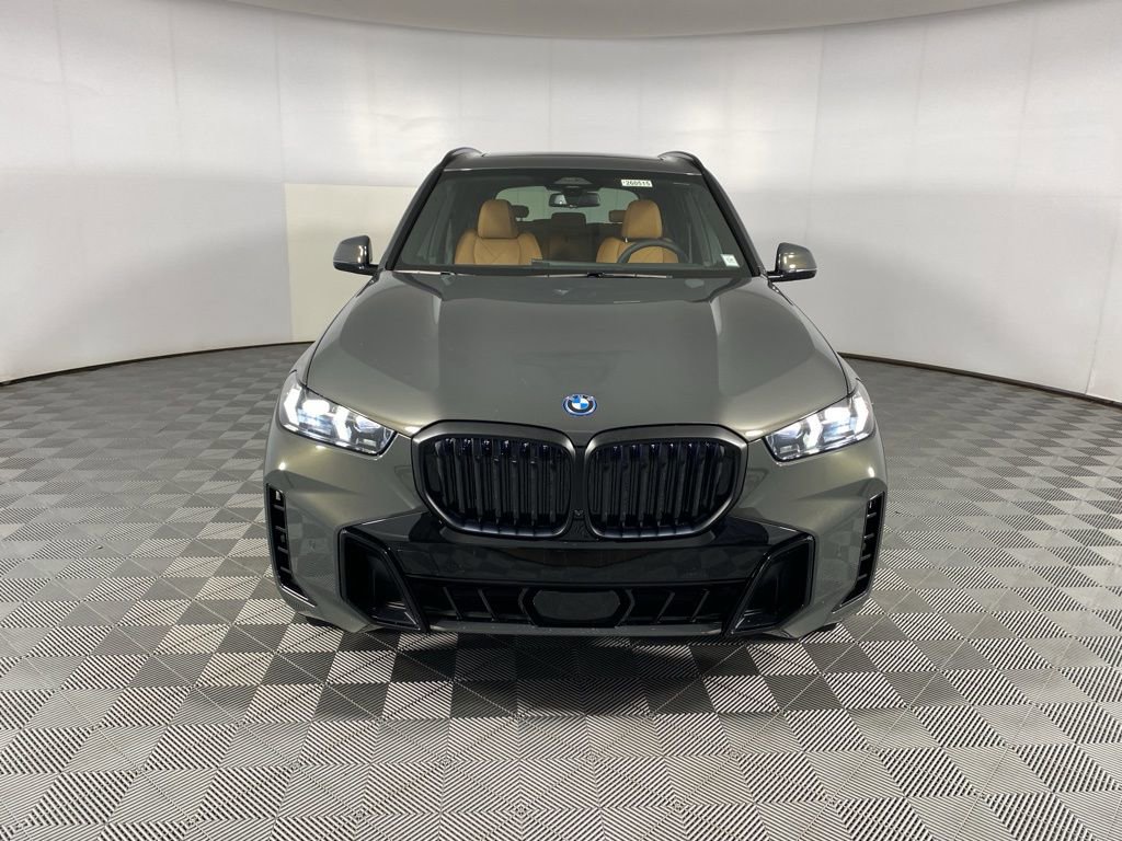New 2026 BMW X5 xDrive50e image 5