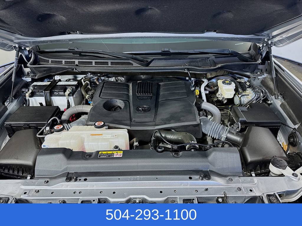 Used 2024 Toyota Tundra Limited image 30