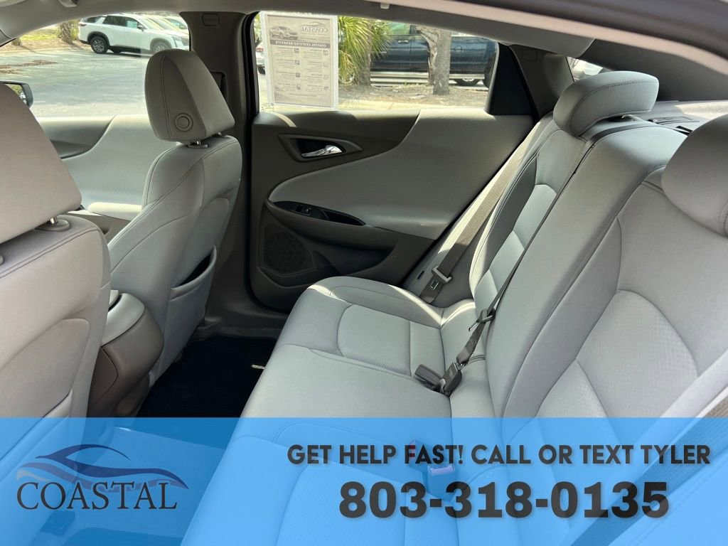 Used 2022 Chevrolet Malibu LS w/ Driver Confidence Package image 18