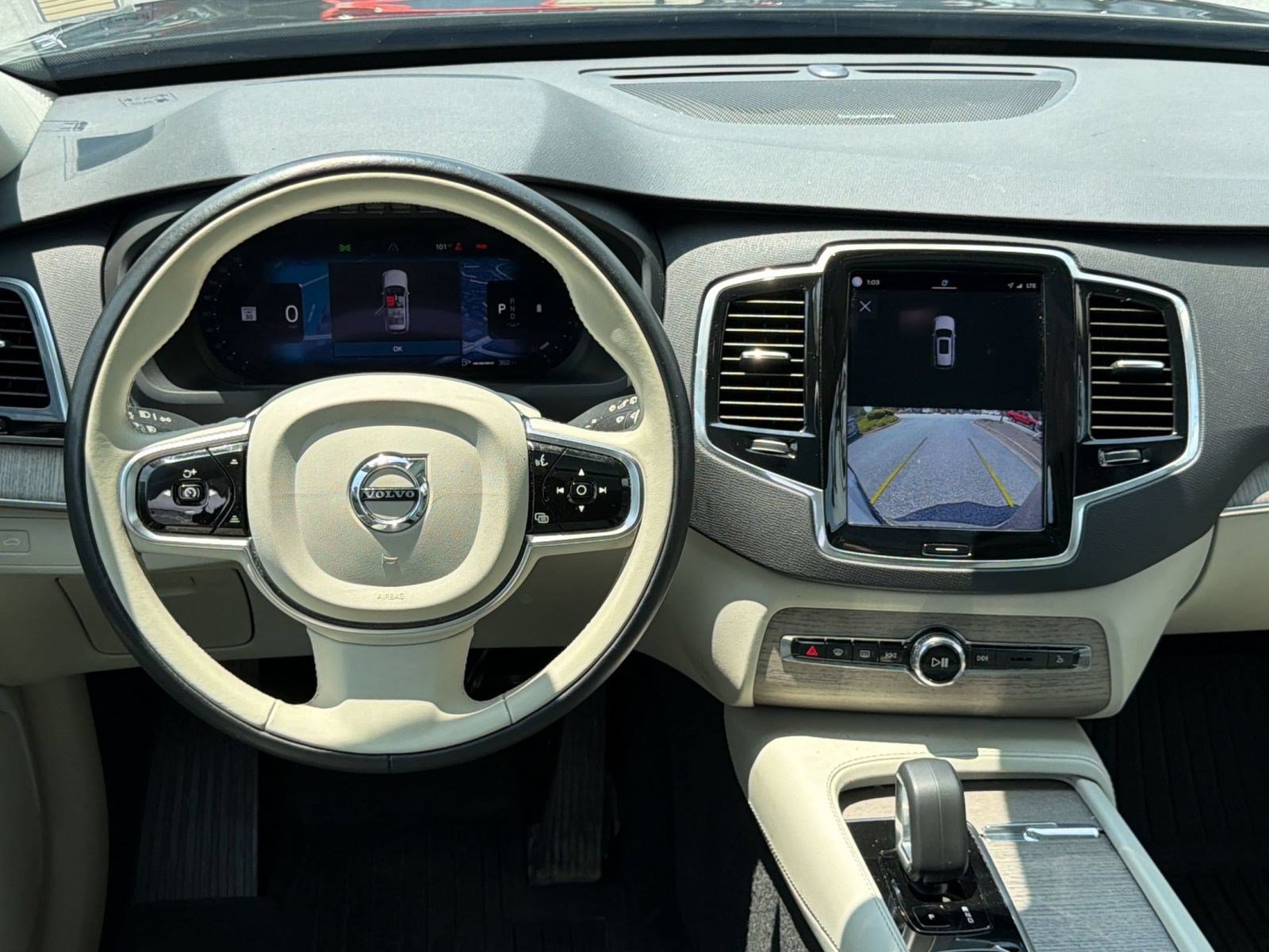 Certified 2023 Volvo XC90 B6 Plus w/ Protection Package AWD/4WD image 29