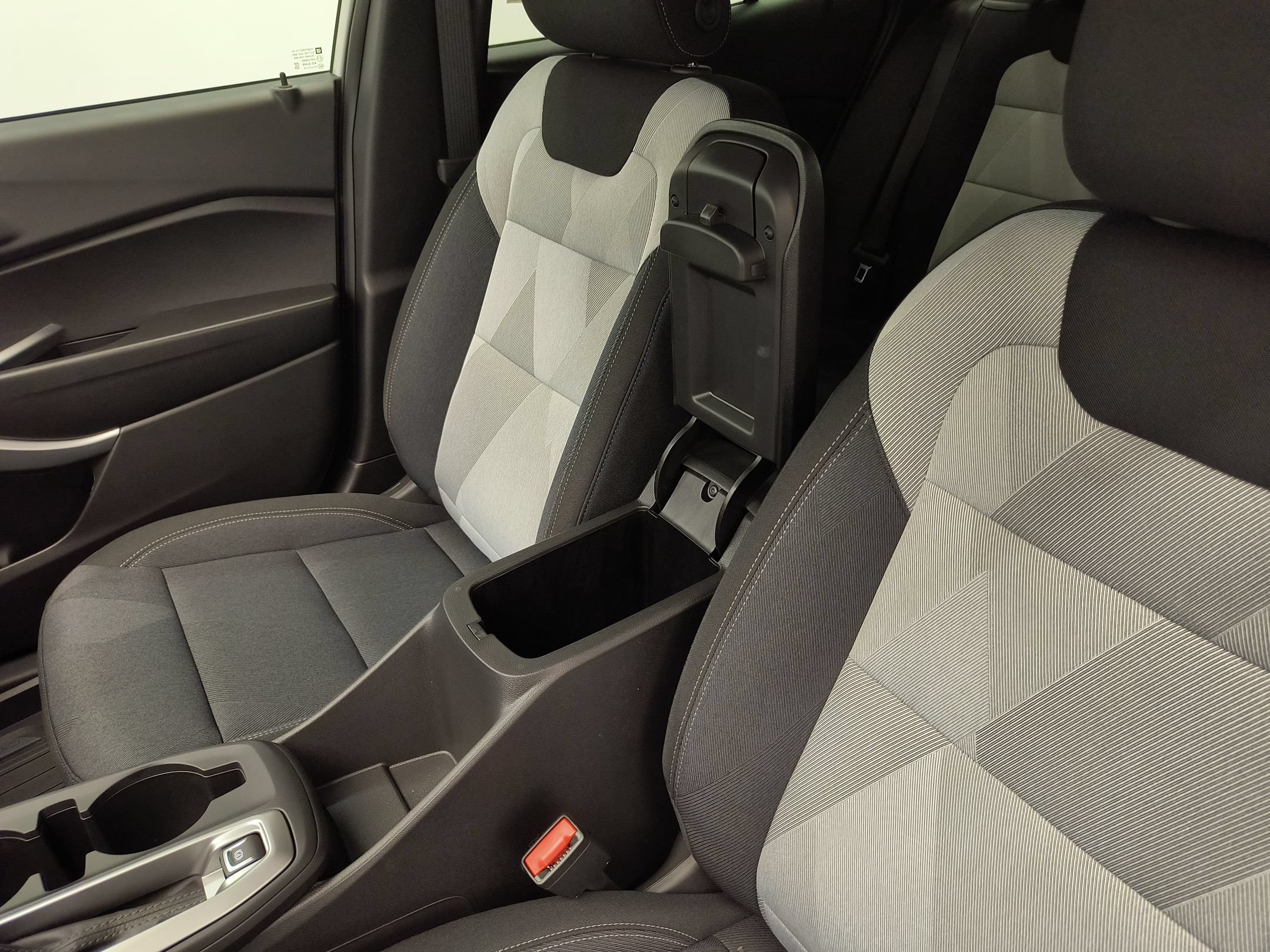 New 2026 Chevrolet Trax LS w/ LS Convenience Package FWD image 26