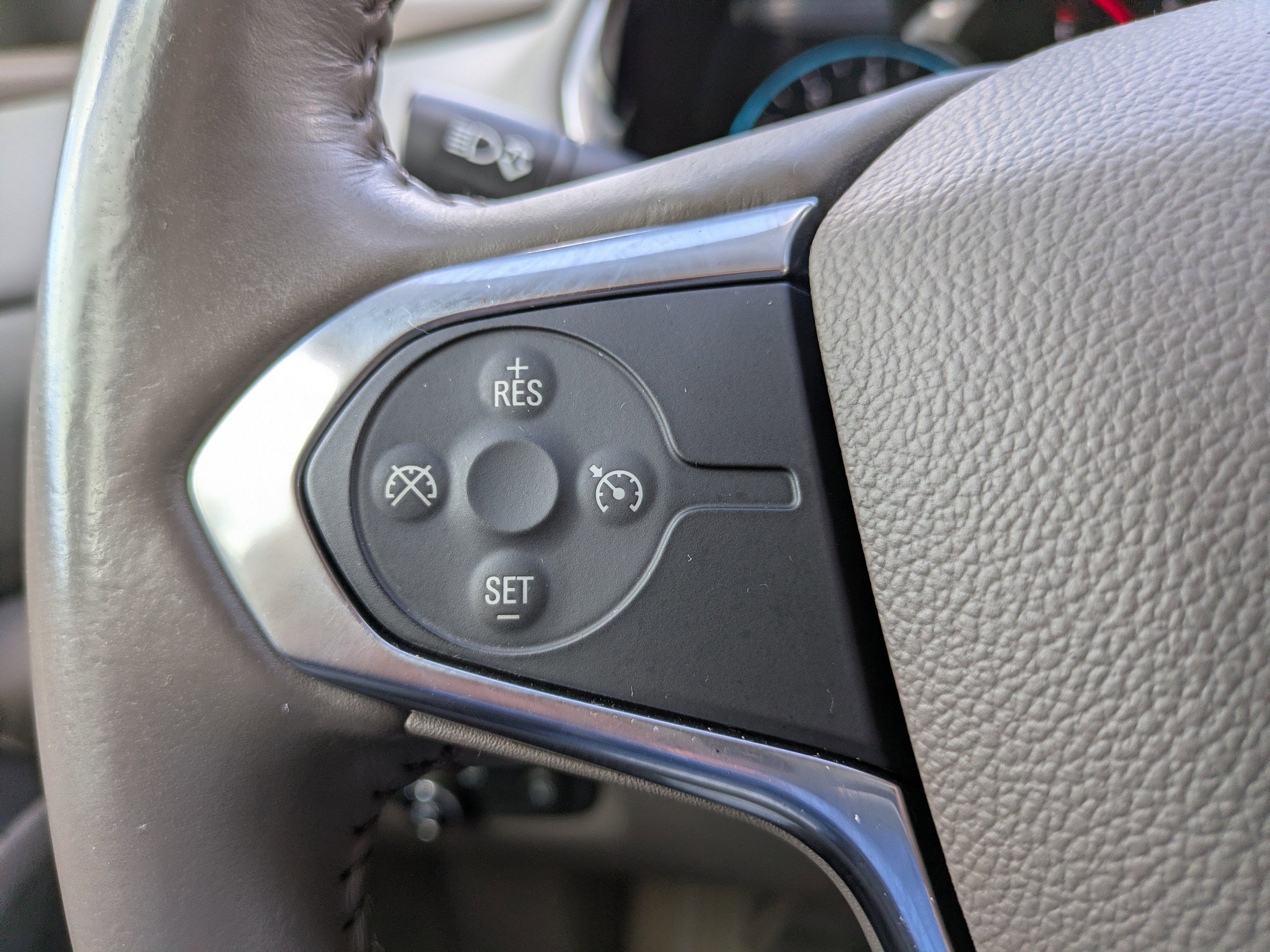 Used 2018 Chevrolet Traverse LT image 23