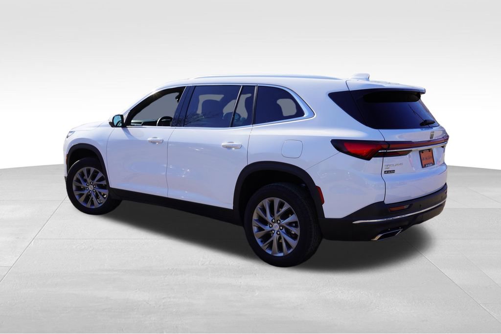 Certified 2025 Buick Enclave Preferred image 8