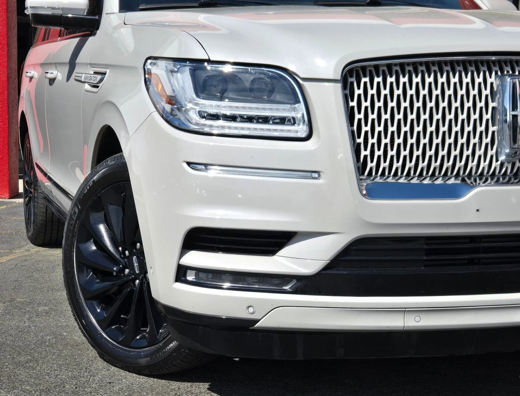 Used 2021 Lincoln Navigator Reserve AWD/4WD image 14