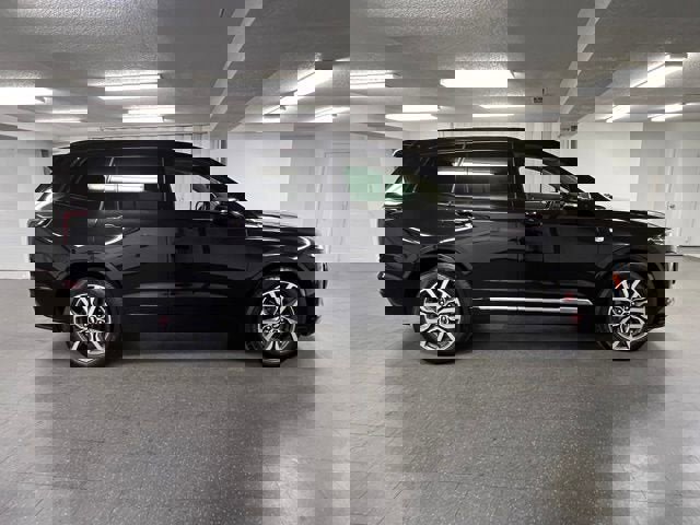 Certified 2024 Cadillac XT6 Sport w/ Platinum Package image 6