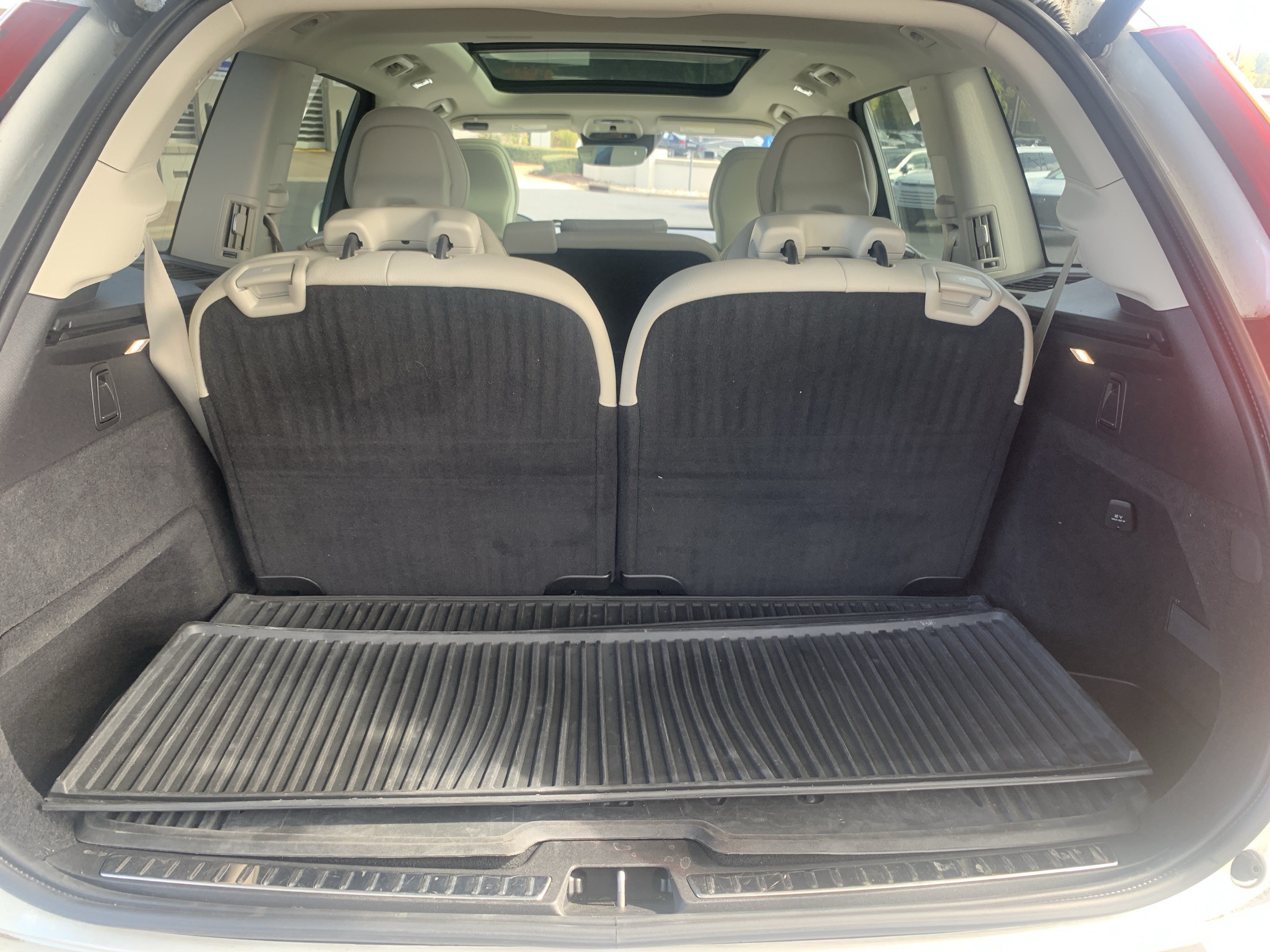 Used 2019 Volvo XC90 T6 Momentum w/ Advanced Package AWD/4WD image 34
