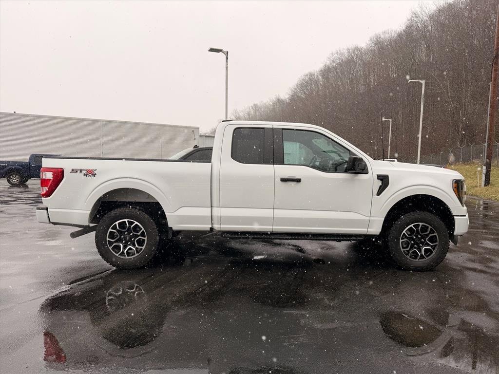Used 2023 Ford F150 XL w/ STX Appearance Package image 3