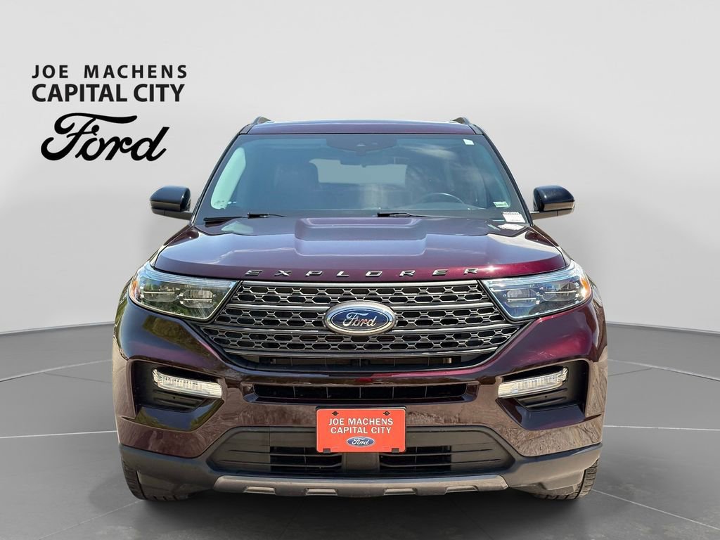 Used 2022 Ford Explorer XLT w/ Equipment Group 202A AWD/4WD image 10