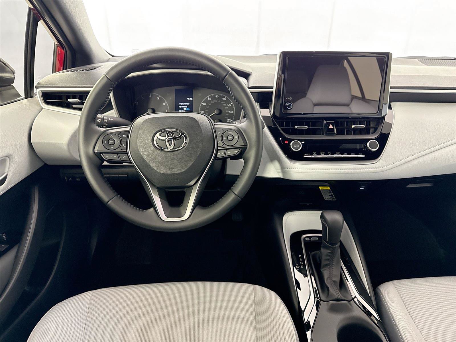 Certified 2026 Toyota Corolla SE FWD image 27