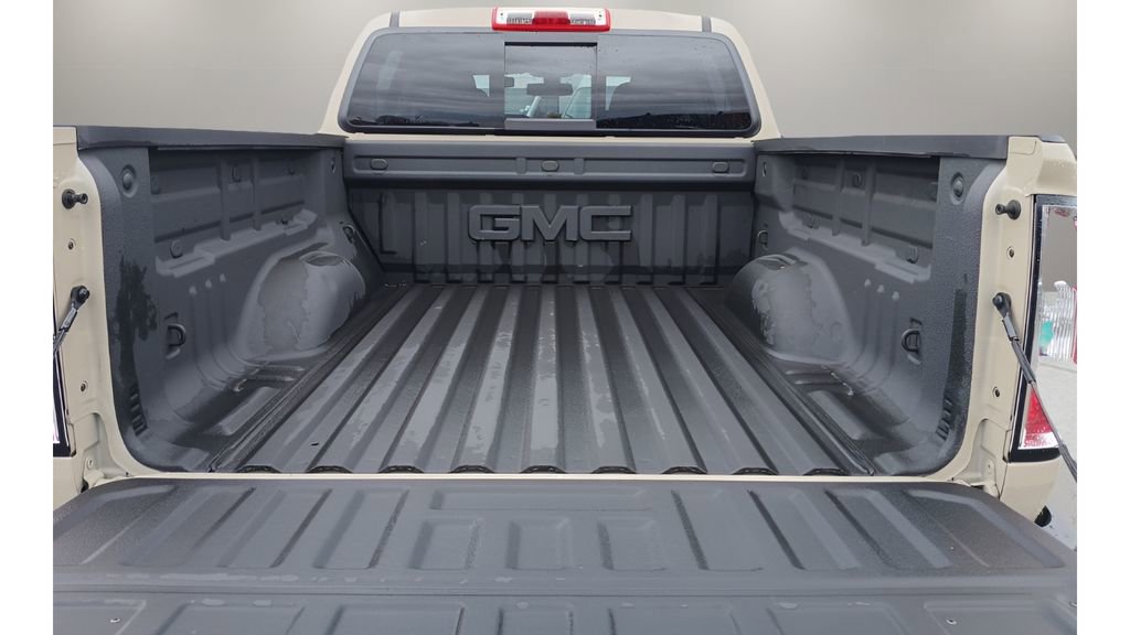 Used 2022 GMC Canyon AT4 w/ Trailering Package image 24