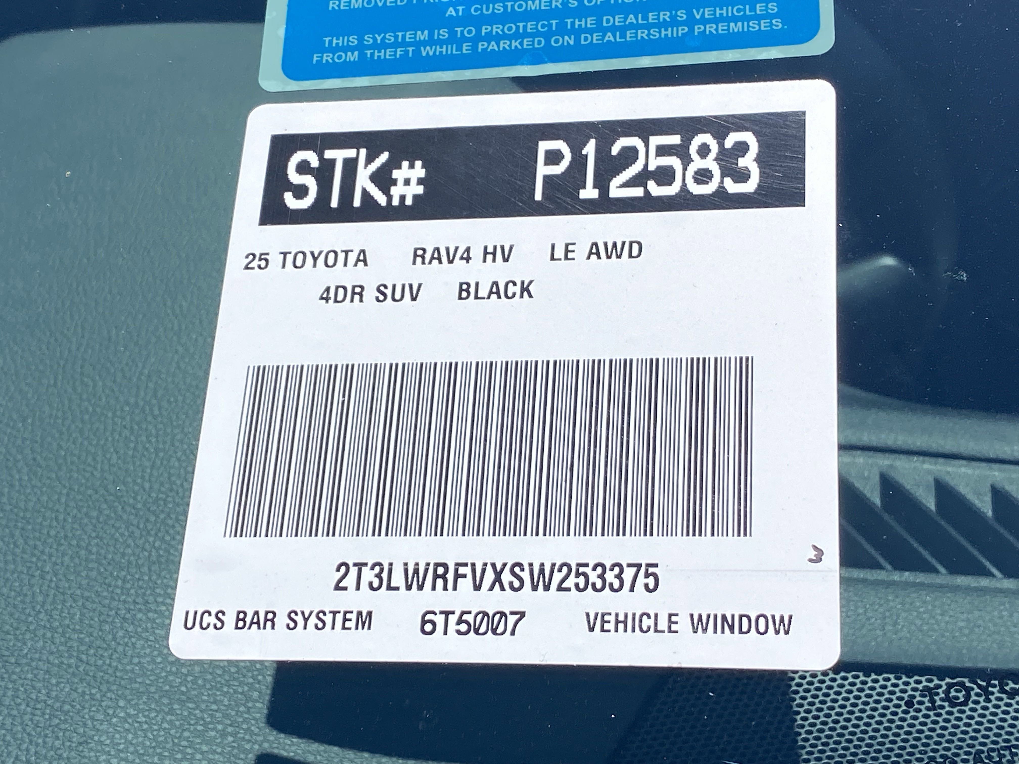 Used 2025 Toyota RAV4 LE image 30