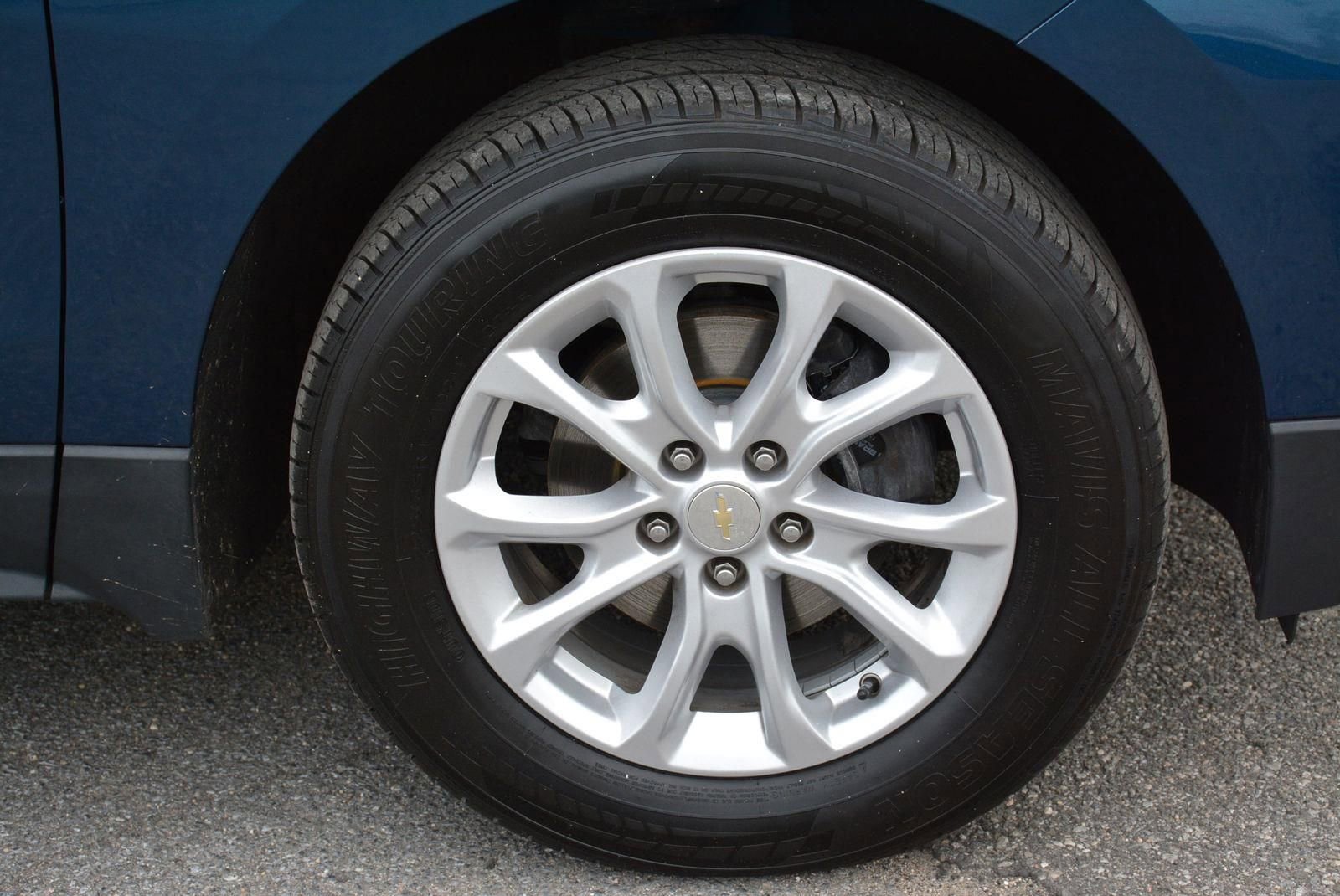 Used 2020 Chevrolet Equinox LT AWD/4WD image 35