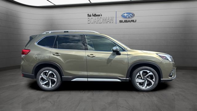 Used 2023 Subaru Forester Touring AWD/4WD image 3