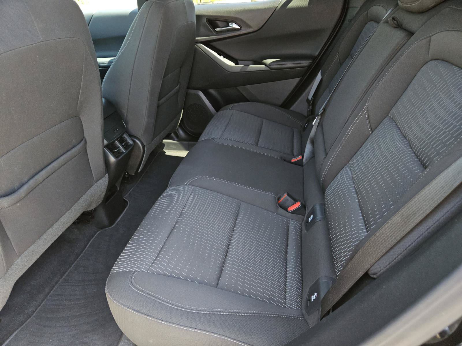 Used 2026 Chevrolet Equinox LT FWD image 26