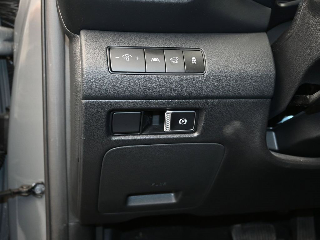 Used 2023 Hyundai Santa Fe SEL image 13