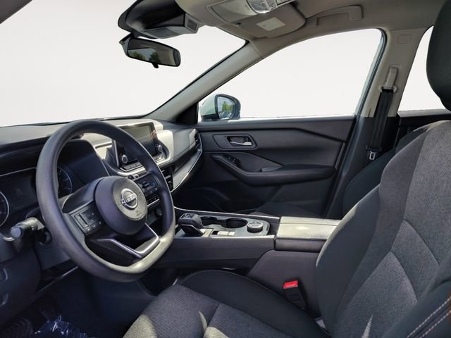 Used 2024 Nissan Rogue SV AWD/4WD image 9