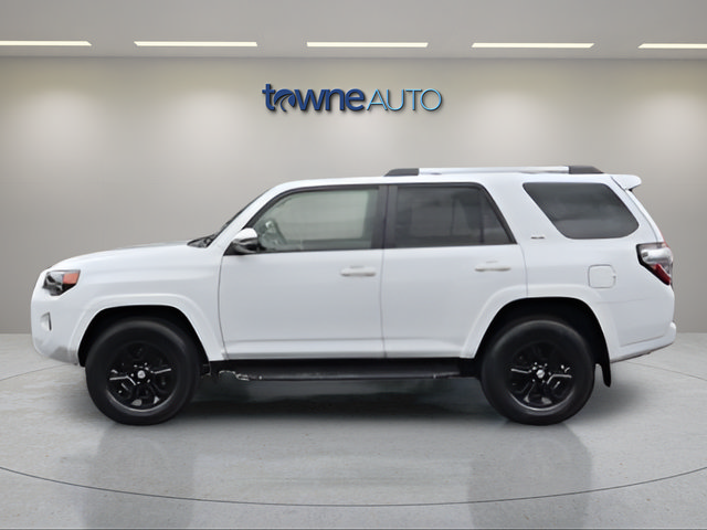 Used 2021 Toyota 4Runner SR5 Premium w/ Moonroof Package AWD/4WD image 3