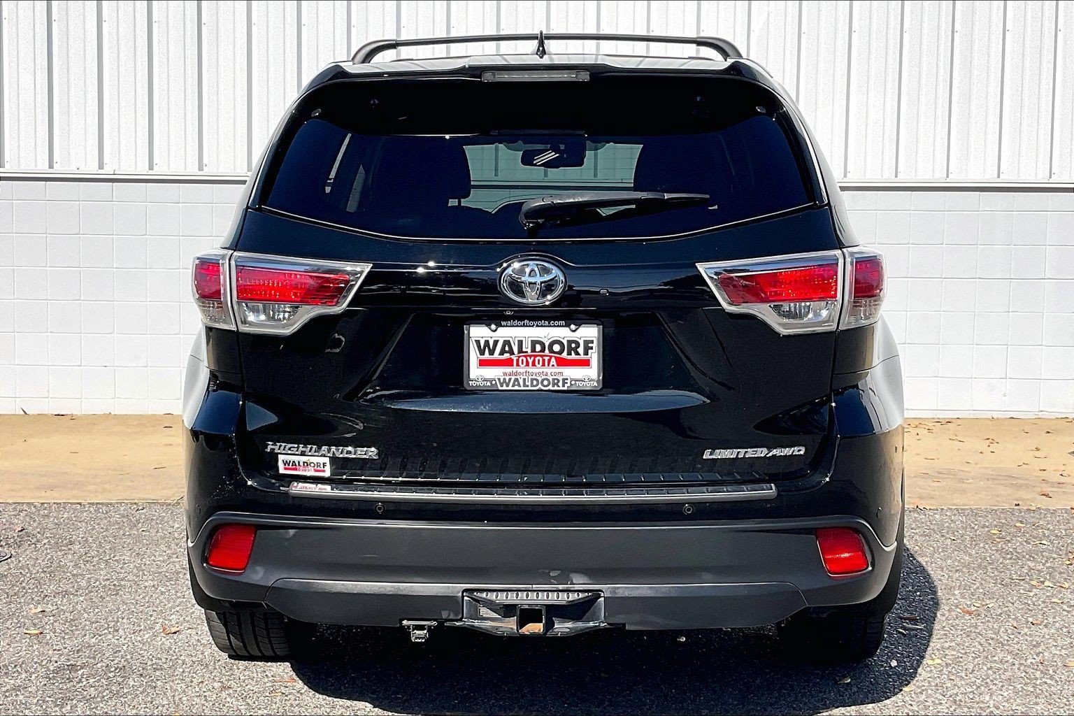 Used 2014 Toyota Highlander Limited Platinum AWD/4WD image 5