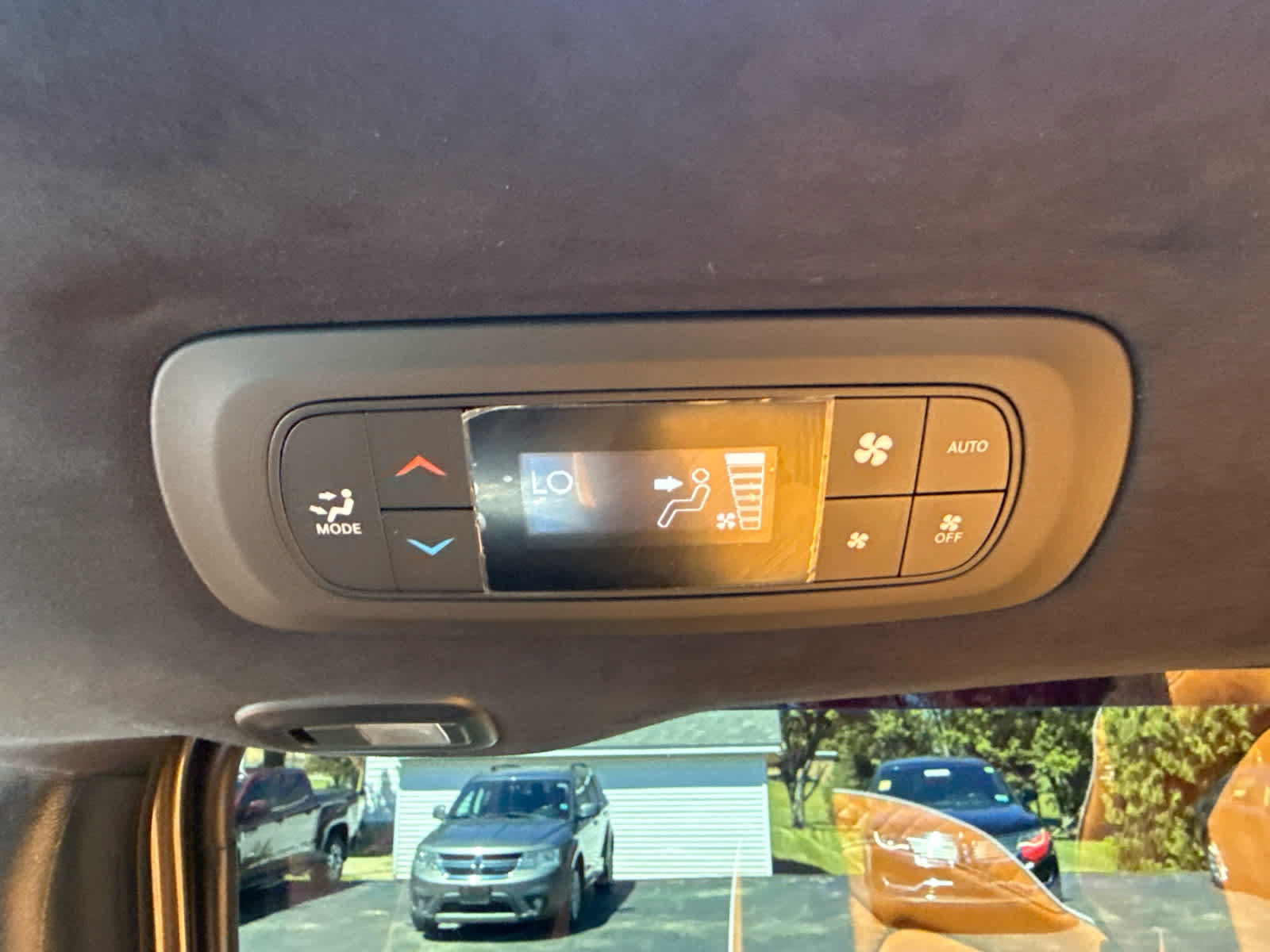 Used 2021 Chrysler Pacifica Pinnacle AWD/4WD image 18