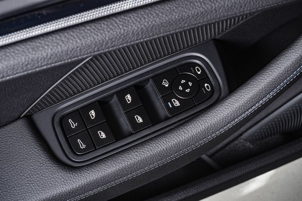 New 2026 Porsche Panamera 4 AWD/4WD image 26