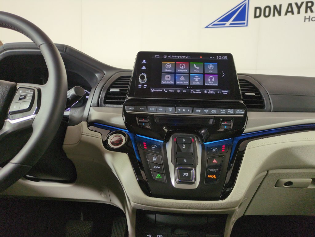 Certified 2025 Honda Odyssey Touring image 21