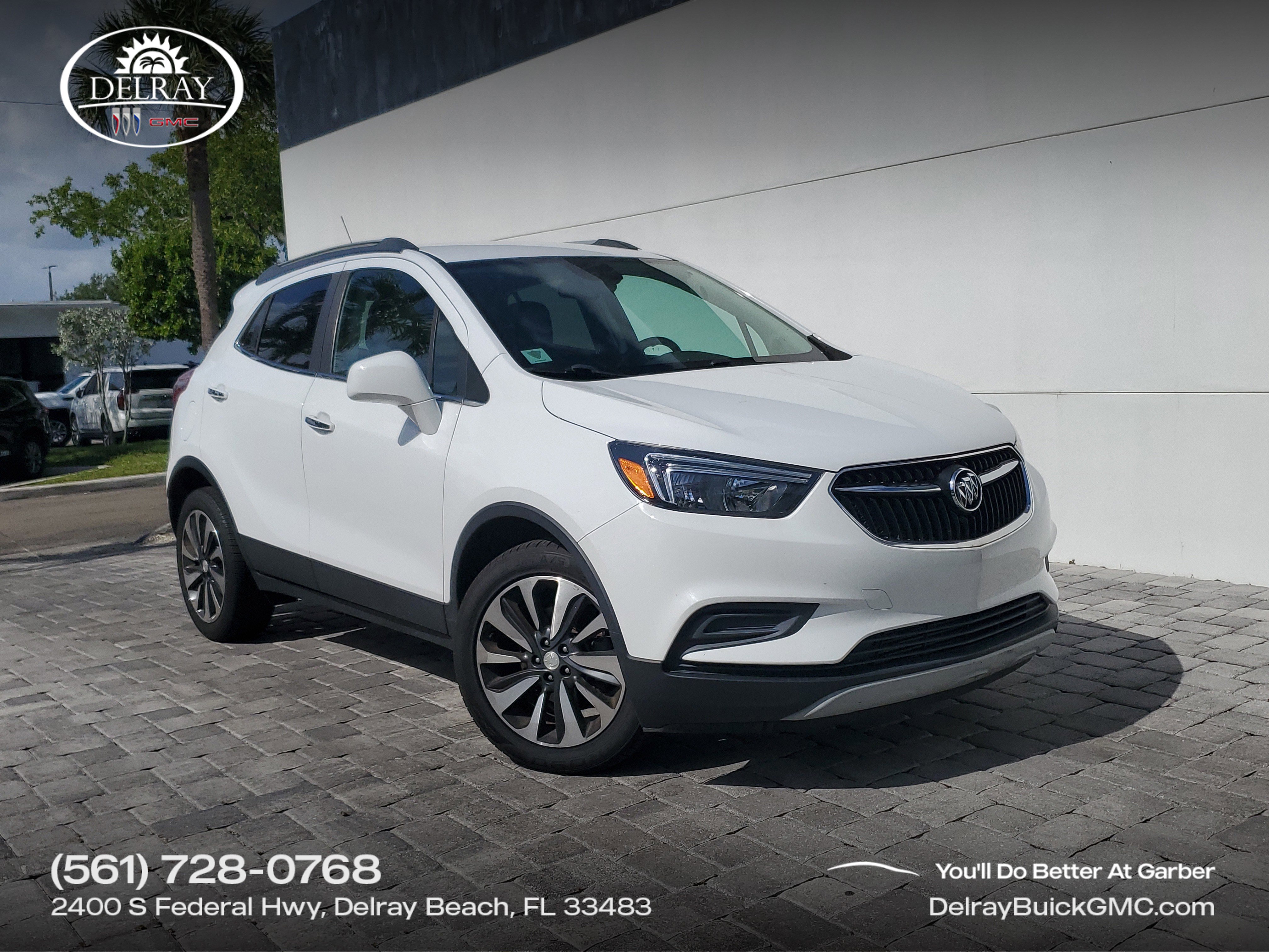 Used 2021 Buick Encore Preferred image 1