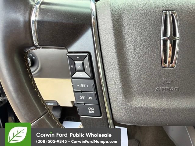 Used 2015 Lincoln Navigator L 4WD w/ Equipment Group 101A Reserve image 18