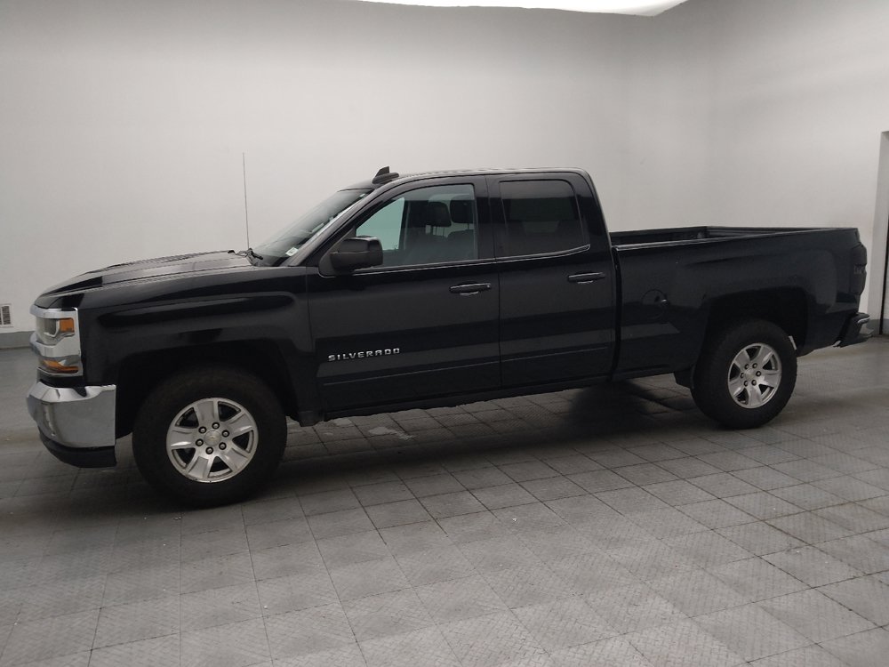 Used 2018 Chevrolet Silverado 1500 LT w/ All Star Edition AWD/4WD image 2