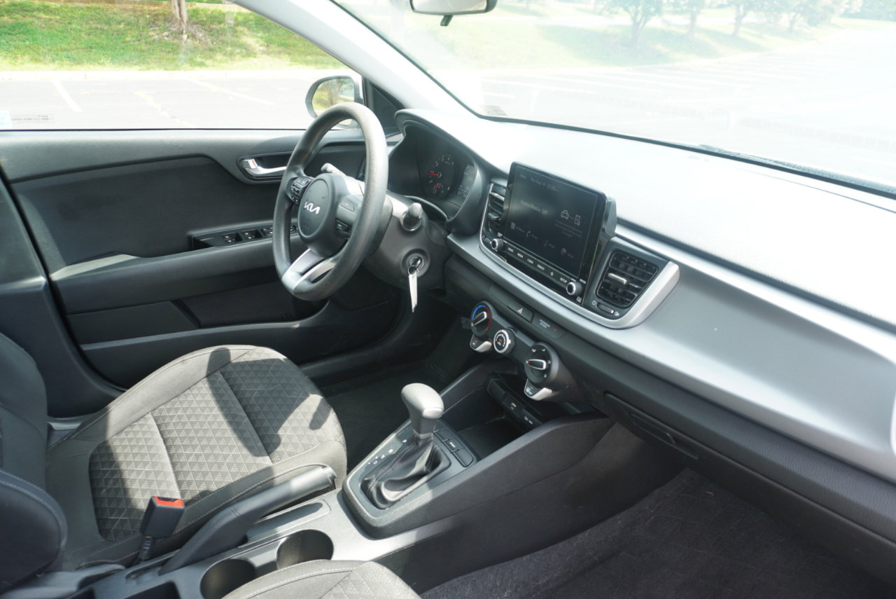 Used 2023 Kia Rio LX image 22